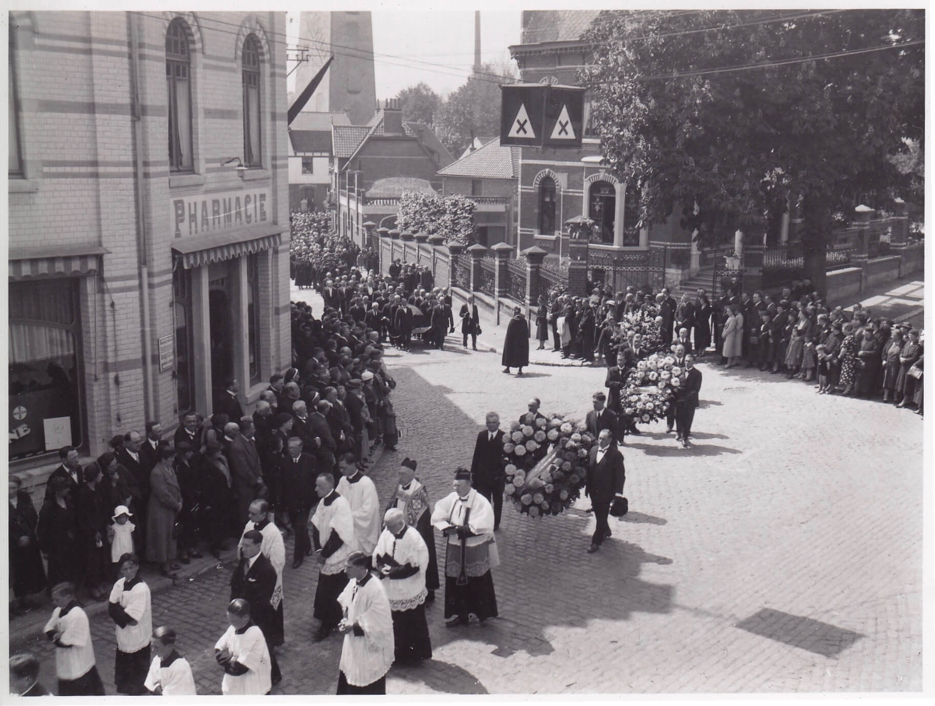 1938 1 juin Funérailles d'Auguste Lannoye à Genval c Fonds Lannoye (Ed. Rétro Rixensart)_2